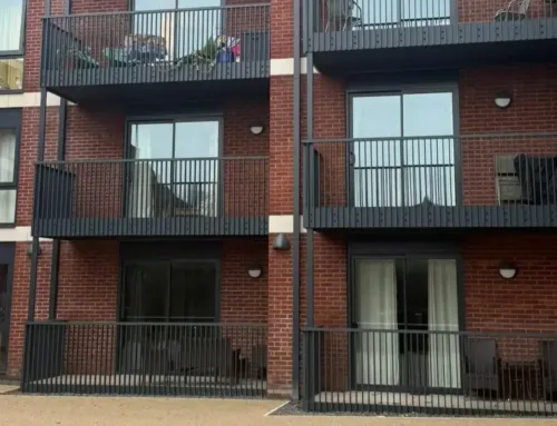 AliRail Plate Fix, Junior Flat Balcony Board & AliClad Lite Installed at Bridge Court, Brigg